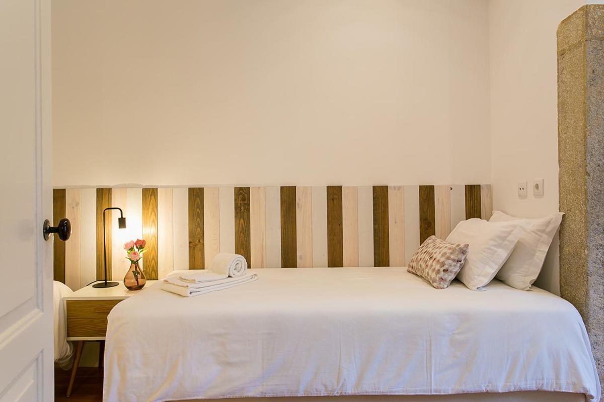 Lovelystay - Cozy 3Bdr Apartment In Estrela Lissabon Exterior foto