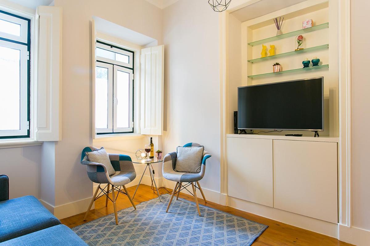Lovelystay - Cozy 3Bdr Apartment In Estrela Lissabon Exterior foto